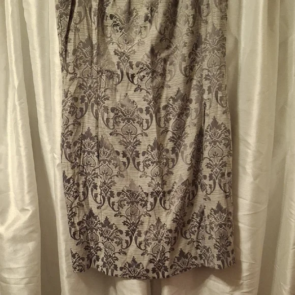 Eci Elegant Gray Sleeveless Dress with Beaded Neckline 4 💛💛💛💛 - Picture 7 of 15